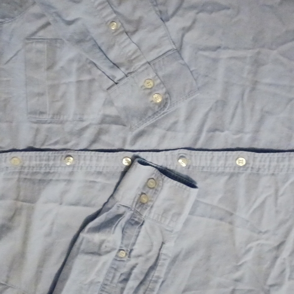 Ladies button up shirt - Picture 3 of 4